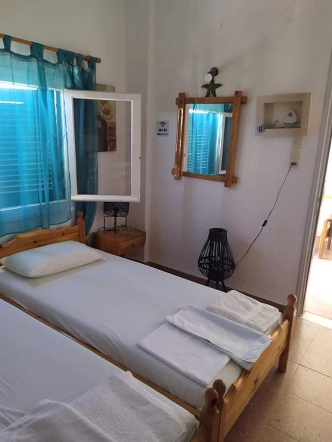 Ενοικιαζόμενα Δωμάτια Ματούλα Κοχειλα Spetses Town Ngoại thất bức ảnh
